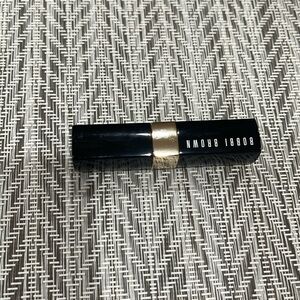 BOBBI BROWN LIPSTICK COLOR UBER ROSE NEW